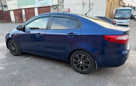 KIA Rio III рестайлинг, 2014 год, 940 000 рублей, 3 фотография