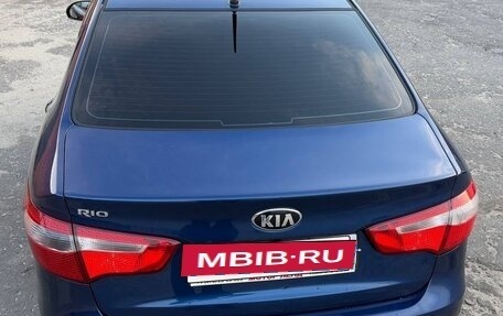 KIA Rio III рестайлинг, 2014 год, 940 000 рублей, 5 фотография