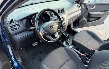 KIA Rio III рестайлинг, 2014 год, 940 000 рублей, 21 фотография