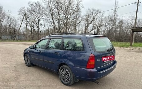 Ford Focus IV, 2001 год, 207 000 рублей, 4 фотография