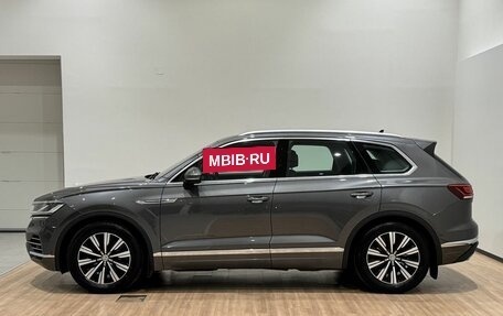 Volkswagen Touareg III, 2020 год, 5 850 000 рублей, 8 фотография