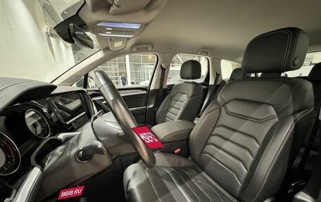 Volkswagen Touareg III, 2020 год, 5 850 000 рублей, 13 фотография