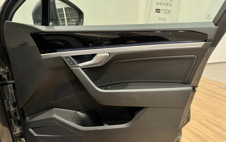 Volkswagen Touareg III, 2020 год, 5 850 000 рублей, 23 фотография