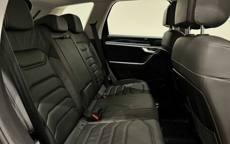 Volkswagen Touareg III, 2020 год, 5 850 000 рублей, 33 фотография