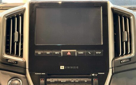 Toyota Land Cruiser 200, 2019 год, 6 350 000 рублей, 9 фотография