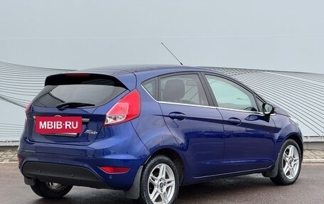 Ford Fiesta, 2015 год, 939 000 рублей, 9 фотография