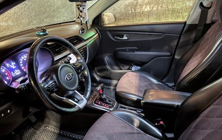 KIA Rio IV, 2017 год, 900 000 рублей, 6 фотография