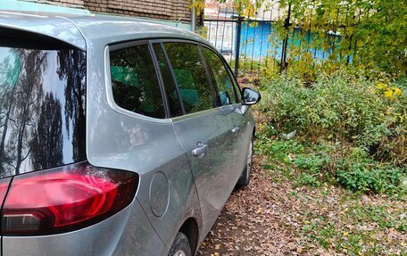 Opel Zafira C рестайлинг, 2014 год, 1 050 000 рублей, 9 фотография