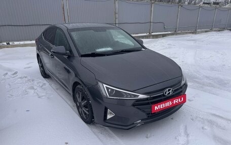 Hyundai Elantra VI рестайлинг, 2019 год, 1 694 000 рублей, 4 фотография
