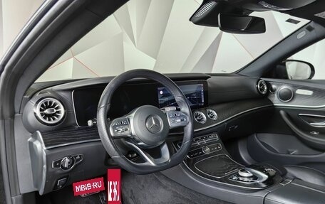 Mercedes-Benz E-Класс, 2019 год, 4 440 000 рублей, 17 фотография