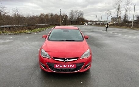 Opel Astra J, 2012 год, 675 000 рублей, 2 фотография