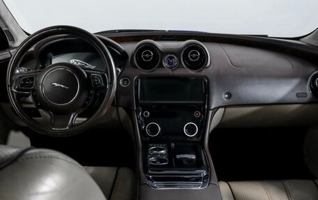 Jaguar XJ IV (X351), 2011 год, 2 450 000 рублей, 12 фотография