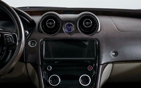 Jaguar XJ IV (X351), 2011 год, 2 450 000 рублей, 13 фотография