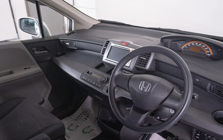 Honda Freed I, 2010 год, 1 059 000 рублей, 8 фотография