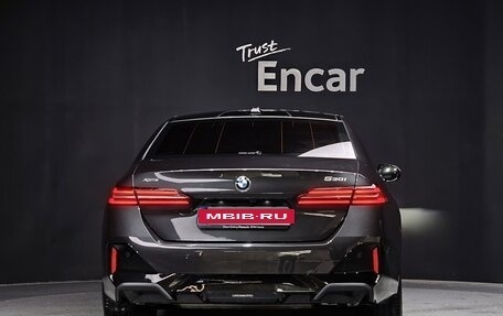 BMW 5 серия, 2025 год, 4 фотография