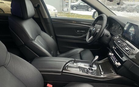 BMW 5 серия, 2010 год, 1 570 000 рублей, 13 фотография