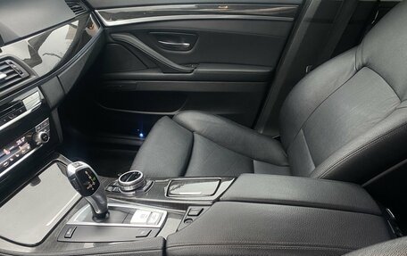 BMW 5 серия, 2010 год, 1 570 000 рублей, 12 фотография