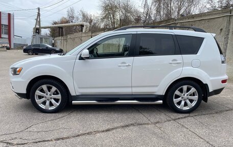 Mitsubishi Outlander III рестайлинг 3, 2011 год, 1 105 000 рублей, 1 фотография