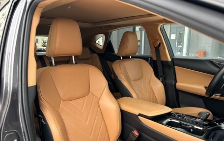 Lexus NX, 2023 год, 6 400 000 рублей, 20 фотография