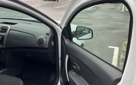 Renault Logan II, 2021 год, 720 000 рублей, 9 фотография