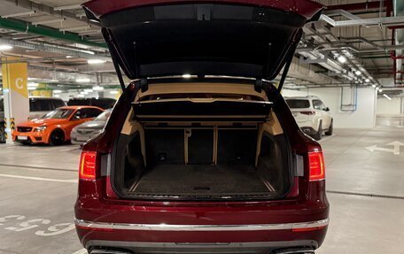 Bentley Bentayga I, 2016 год, 8 400 000 рублей, 8 фотография