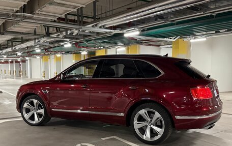 Bentley Bentayga I, 2016 год, 8 400 000 рублей, 7 фотография