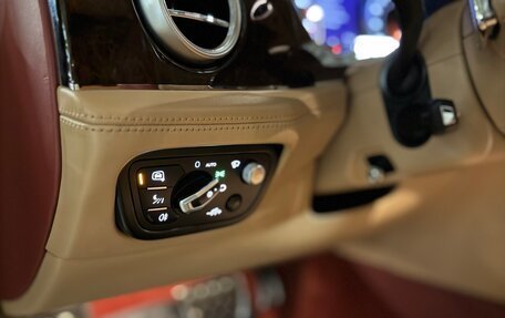 Bentley Bentayga I, 2016 год, 8 400 000 рублей, 22 фотография