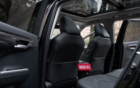 Toyota Highlander, 2025 год, 5 650 000 рублей, 29 фотография