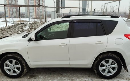 Toyota RAV4, 2011 год, 1 450 000 рублей, 4 фотография