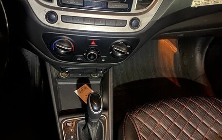 Hyundai Solaris II рестайлинг, 2019 год, 640 000 рублей, 6 фотография