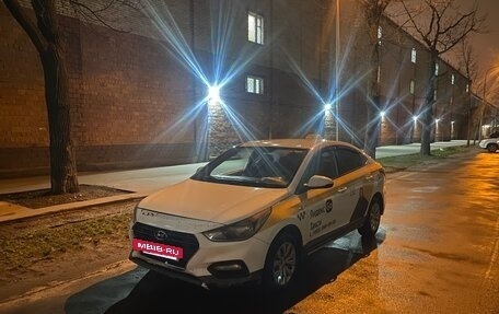 Hyundai Solaris II рестайлинг, 2019 год, 640 000 рублей, 3 фотография