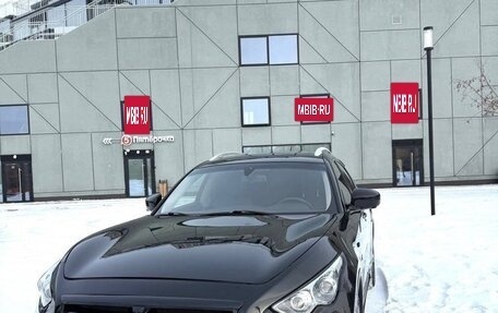 Infiniti QX70, 2014 год, 2 900 000 рублей, 7 фотография