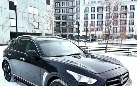 Infiniti QX70, 2014 год, 2 900 000 рублей, 24 фотография