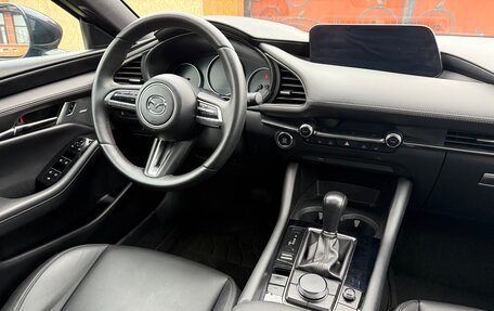 Mazda 3, 2020 год, 2 480 000 рублей, 14 фотография