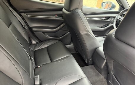 Mazda 3, 2020 год, 2 480 000 рублей, 25 фотография