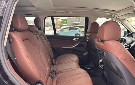 BMW X7, 2021 год, 8 100 000 рублей, 29 фотография