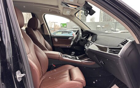 BMW X7, 2021 год, 8 100 000 рублей, 32 фотография