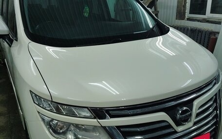 Nissan Elgrand III, 2019 год, 2 050 000 рублей, 8 фотография