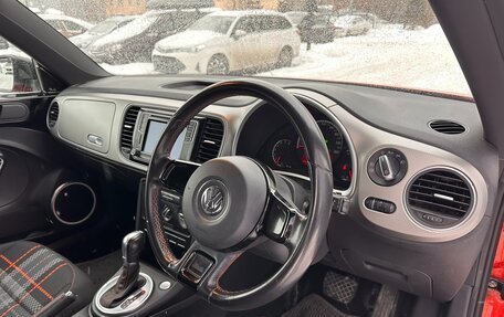 Volkswagen Beetle, 2015 год, 1 097 000 рублей, 6 фотография