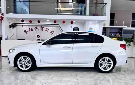 BMW 1 серия, 2022 год, 2 200 000 рублей, 3 фотография