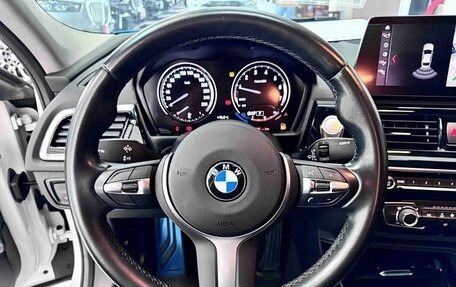 BMW 1 серия, 2022 год, 2 200 000 рублей, 7 фотография