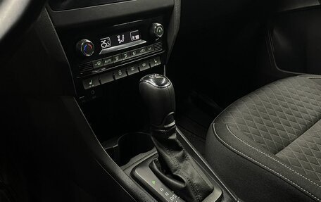 Skoda Rapid I, 2017 год, 1 300 000 рублей, 14 фотография