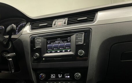 Skoda Rapid I, 2017 год, 1 300 000 рублей, 15 фотография