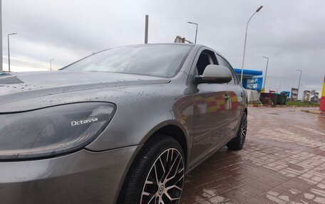 Skoda Octavia, 2011 год, 830 000 рублей, 2 фотография