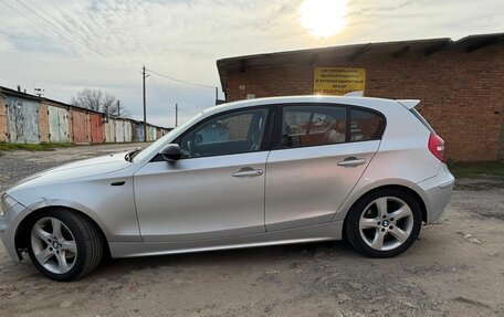 BMW 1 серия, 2004 год, 600 000 рублей, 3 фотография
