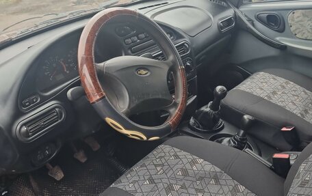 Chevrolet Niva I рестайлинг, 2004 год, 240 000 рублей, 8 фотография