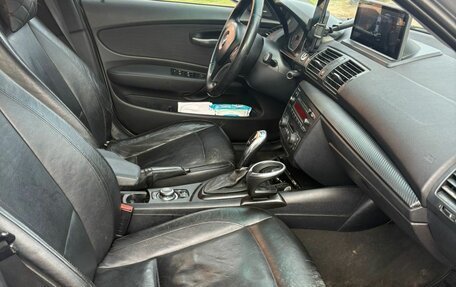 BMW 1 серия, 2004 год, 600 000 рублей, 15 фотография