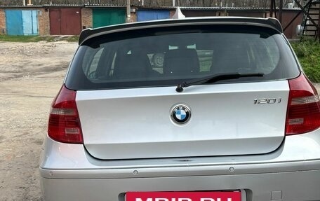 BMW 1 серия, 2004 год, 600 000 рублей, 14 фотография