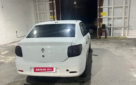 Renault Logan II, 2018 год, 450 000 рублей, 6 фотография