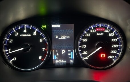 Mitsubishi Outlander III рестайлинг 3, 2018 год, 2 500 000 рублей, 8 фотография